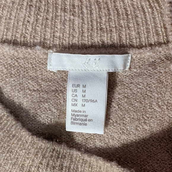 H&M Sparkling Gold Knit Loose Pullover Sweater, M - Picture 4 of 8
